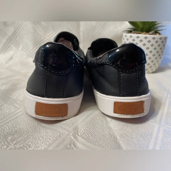 Dr Scholls Slip-ons - Picture 5 of 9